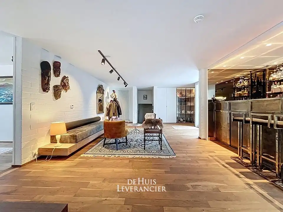 Elegante laagbouwvilla waar discrete rust, moderne uitstraling en standing versmelten in het 'Zoute' van Sint-Idesbald te koop foto 12