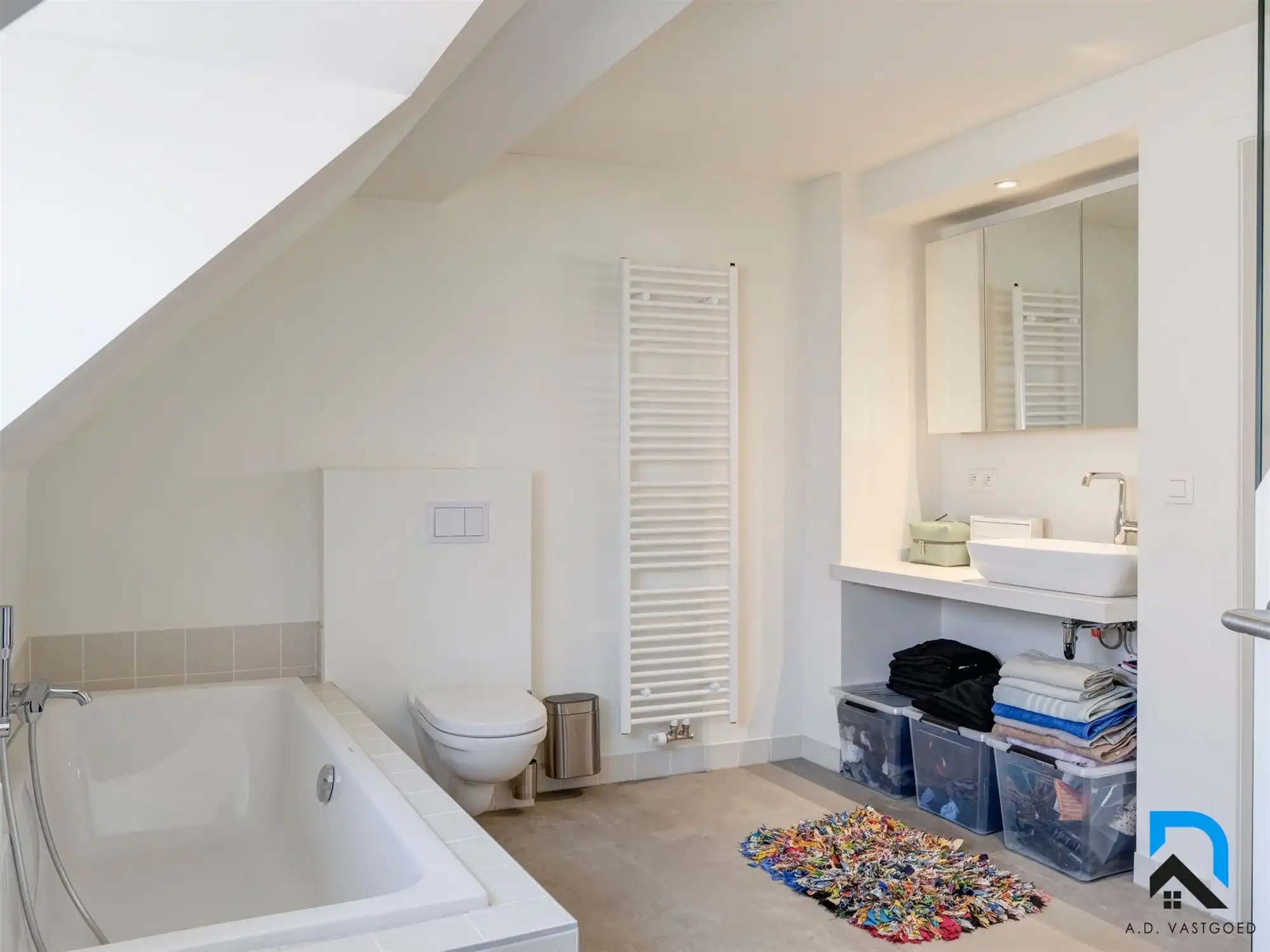 Gerenoveerde woning met tuin op toplocatie in Hasselt foto 21