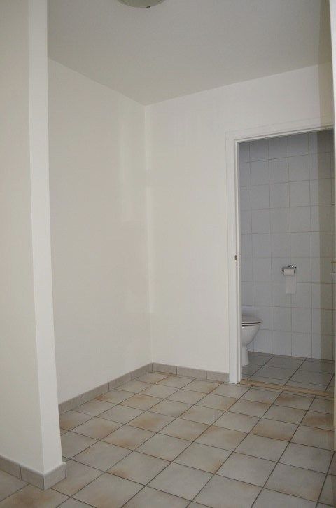 Gelijkvloers appartement in het centrum met twee slaapkamers. foto 7