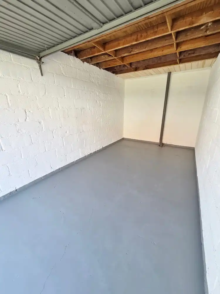 Garagebox in woonwijk foto 5