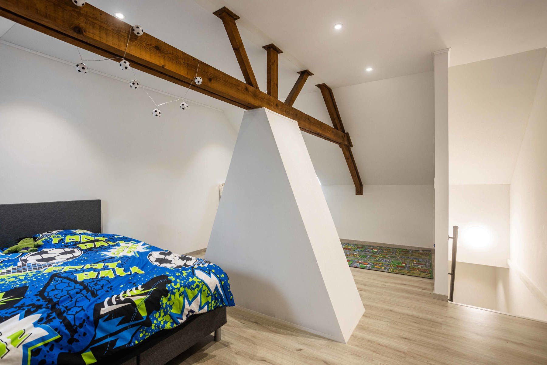 Prachtig gerenoveerde woning te koop in Geraardsbergen foto 21