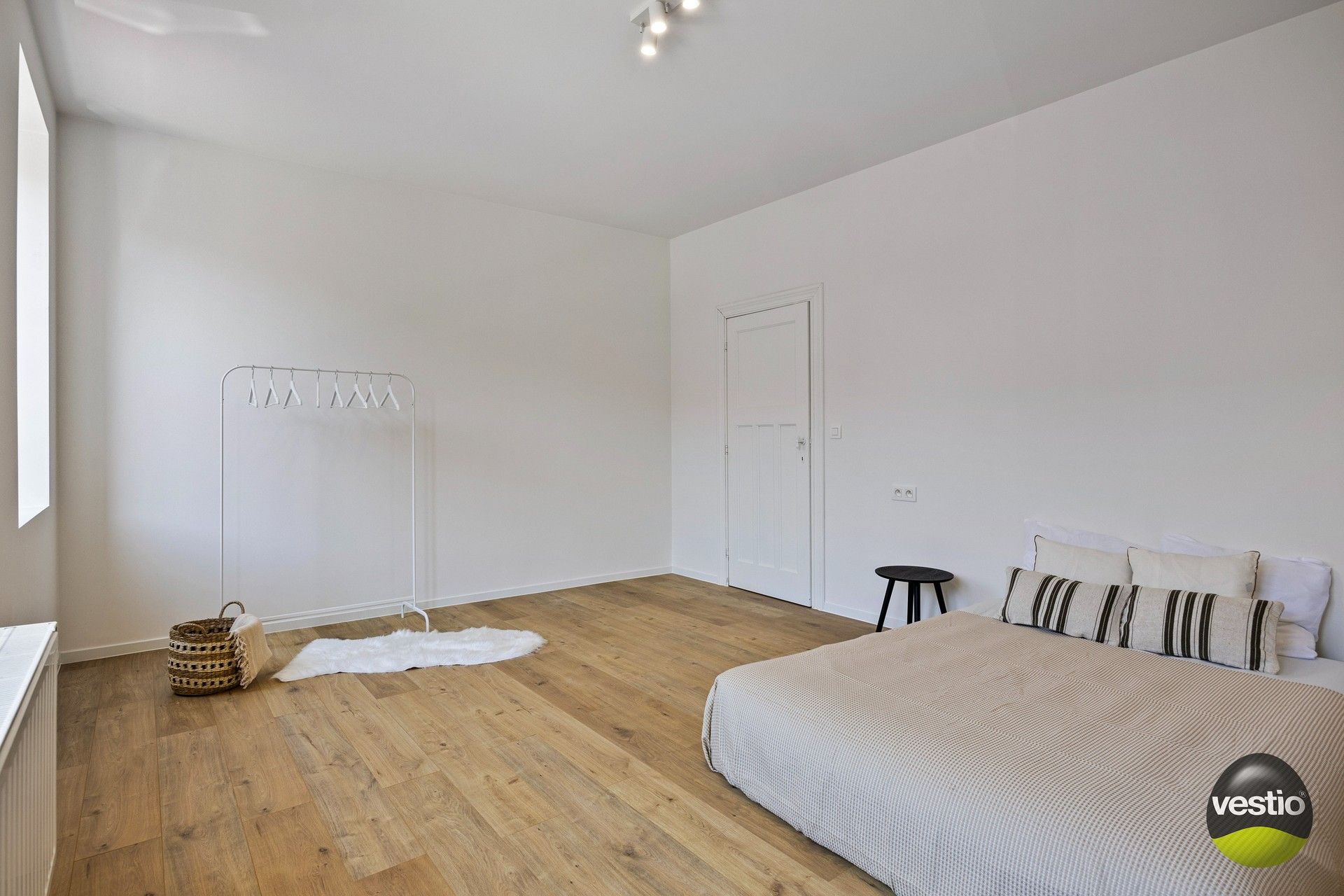 GERENOVEERD HUIS MET 3 SLAAPKAMERS EN STADSTUIN IN CENTRUM HASSELT foto 13