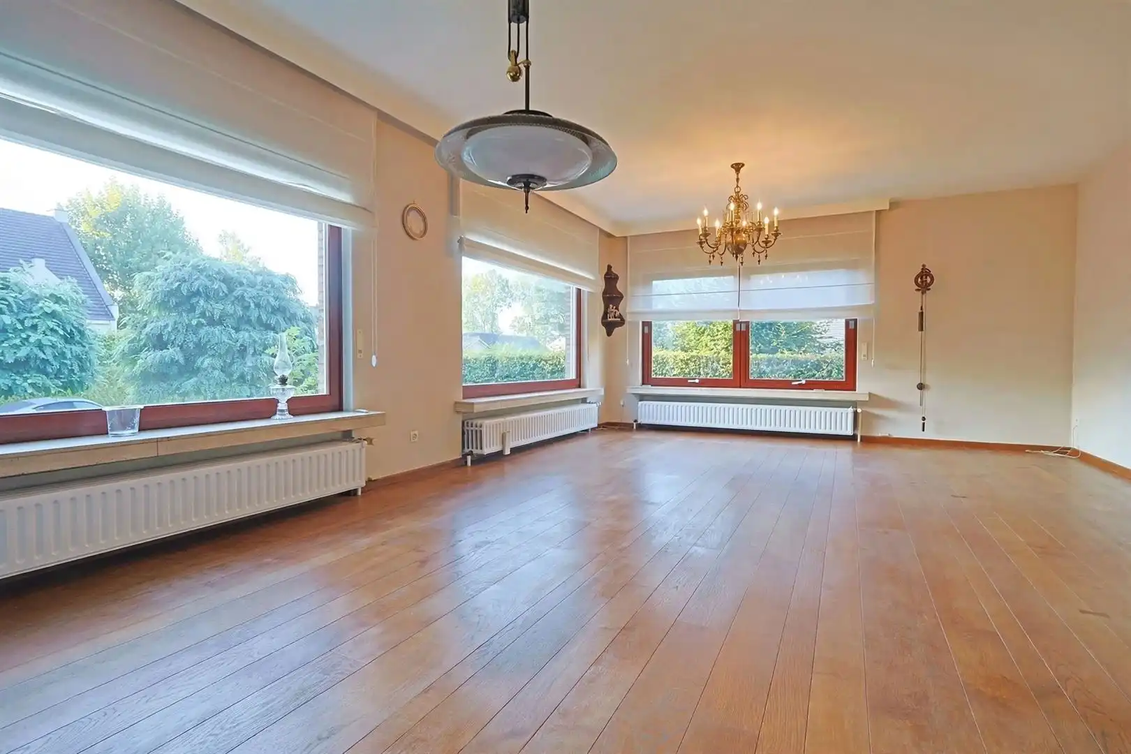 Te renoveren woning in het gegeerde Henegauwberg foto 6