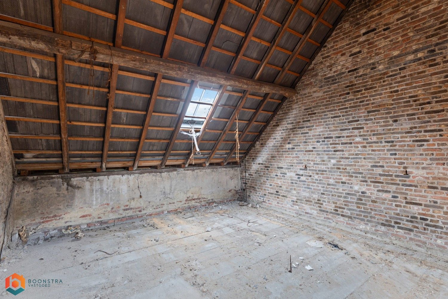 Te renoveren woning in doodlopende straat op een mooi perceel (673m2) foto 18