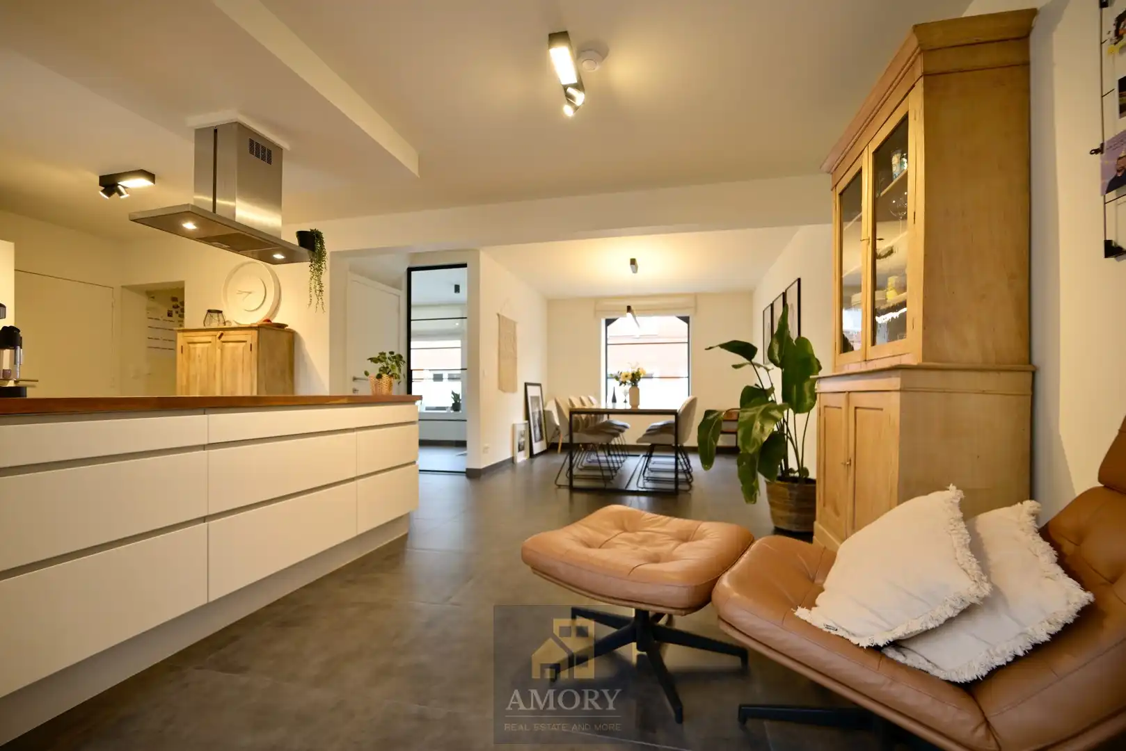 Ruime, gerenoveerde gezinswoning in Gavere foto 17