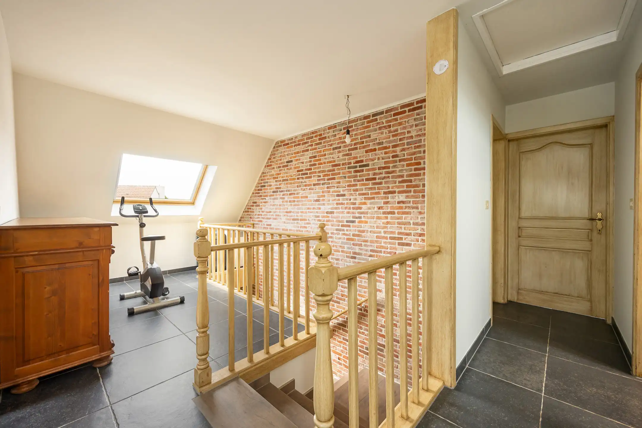 Instapklare woning met 4 slaapkamers op 865 m² foto 19