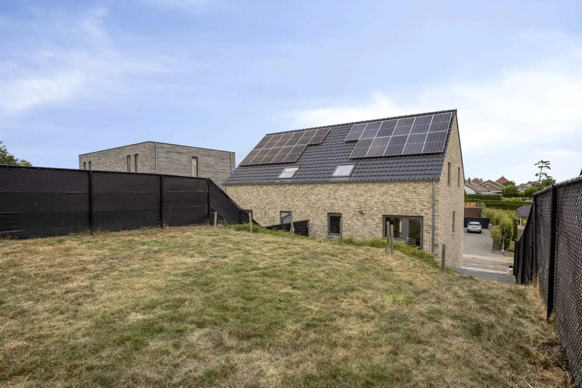 ENERGIEZUINIGE RECENTE WONING MET 4 SLAAPKAMERS MET GARAGE IN GINGELOM foto 14