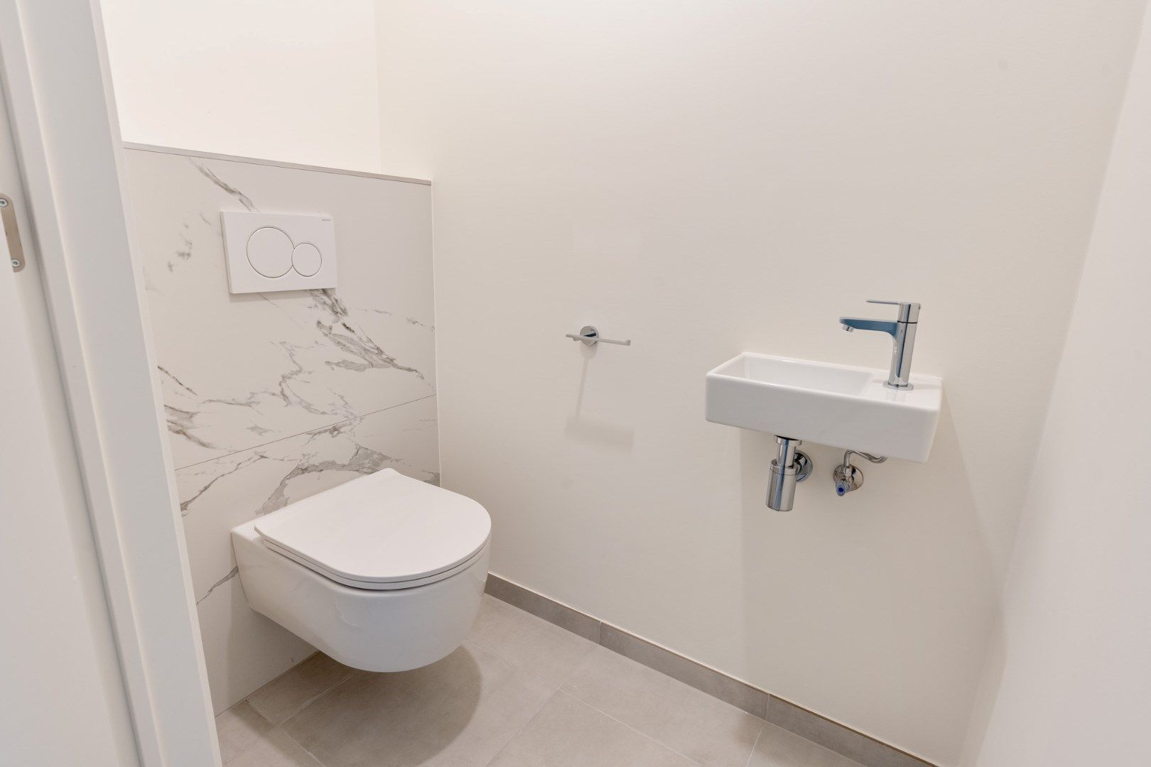 Stijlvol nieuwbouw gelijkvloers appartement in centrum Zonhoven met 3 slaapkamers + groot terras  - Rolstoeltoegankelijk foto 8