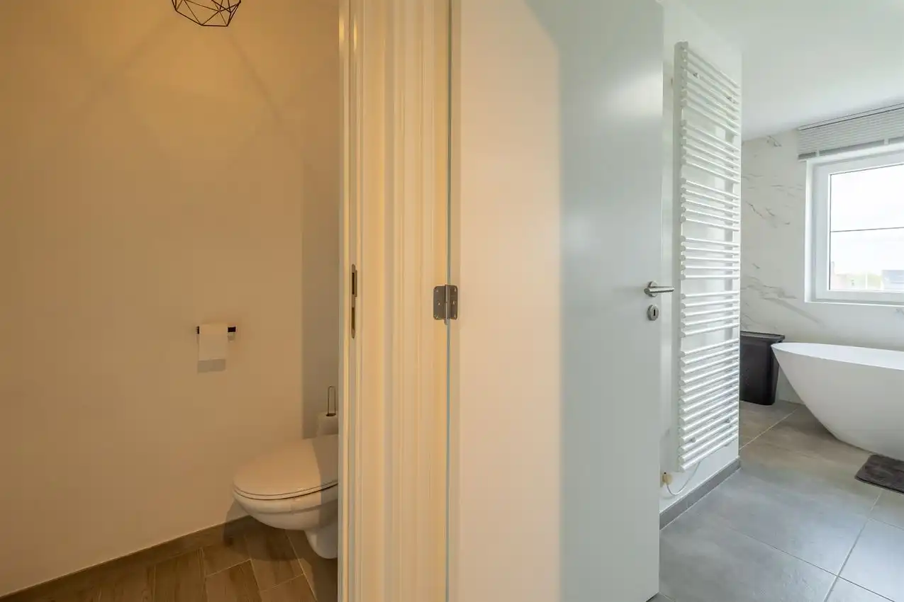 Instapklare nieuwbouwwoning in geliefde wijk foto 25