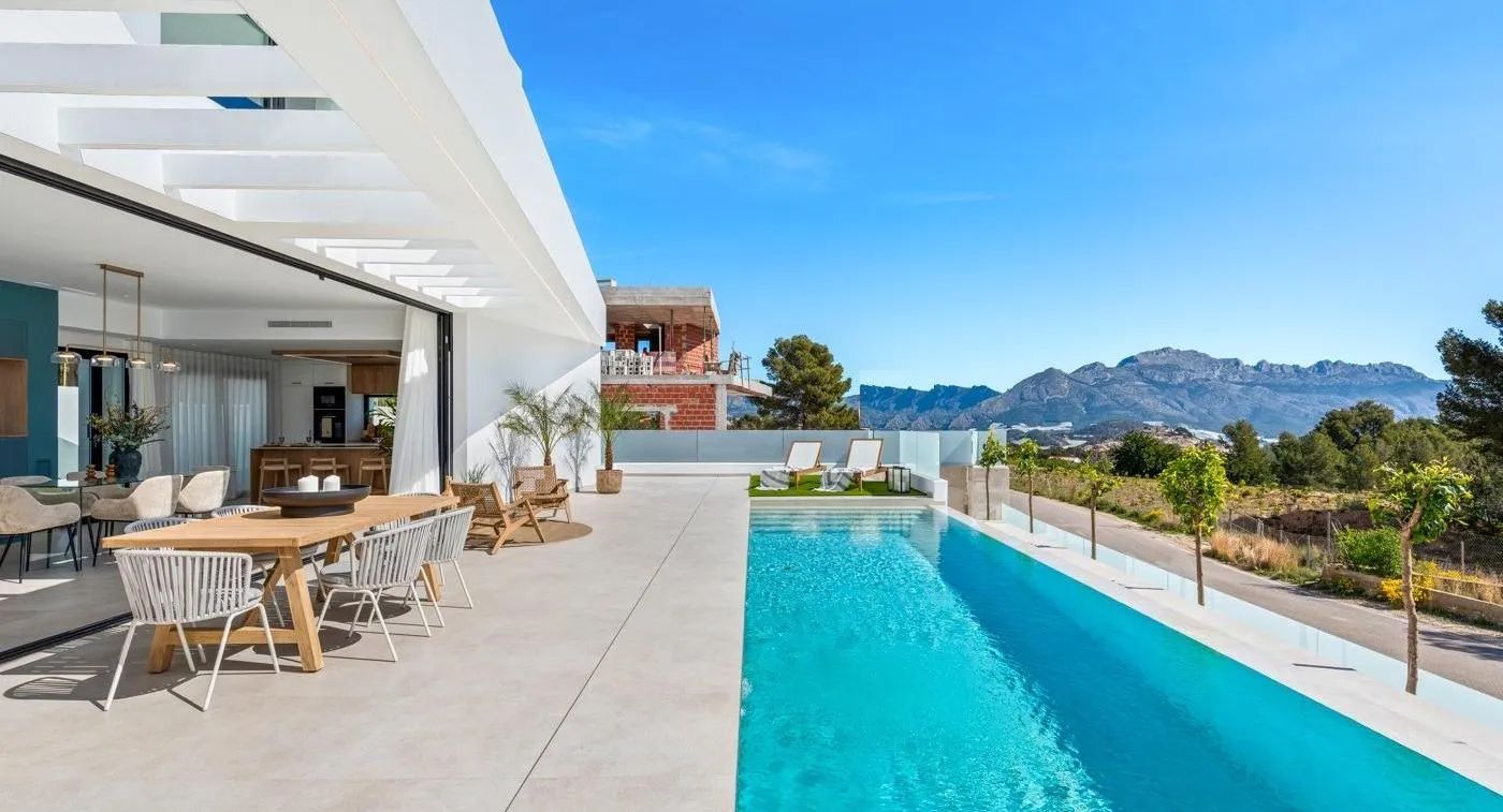 Betreed een nieuwe dimensie van luxe: prachtige, nieuwe villa's in Polop foto 20