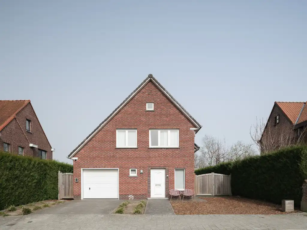 Sint-Denijs-Westrem - Vrijstaande woning met aangename tuin en achtergelegen ‘poolhouse’ in een rustig gelegen wijk. foto 21