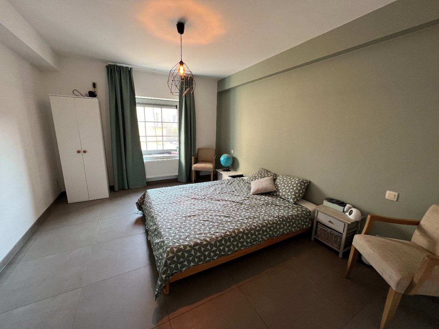 RUSTIG GELEGEN APPARTEMENT (228M²) IN HET CENTRUM VAN IEPER MET TERRAS foto 13