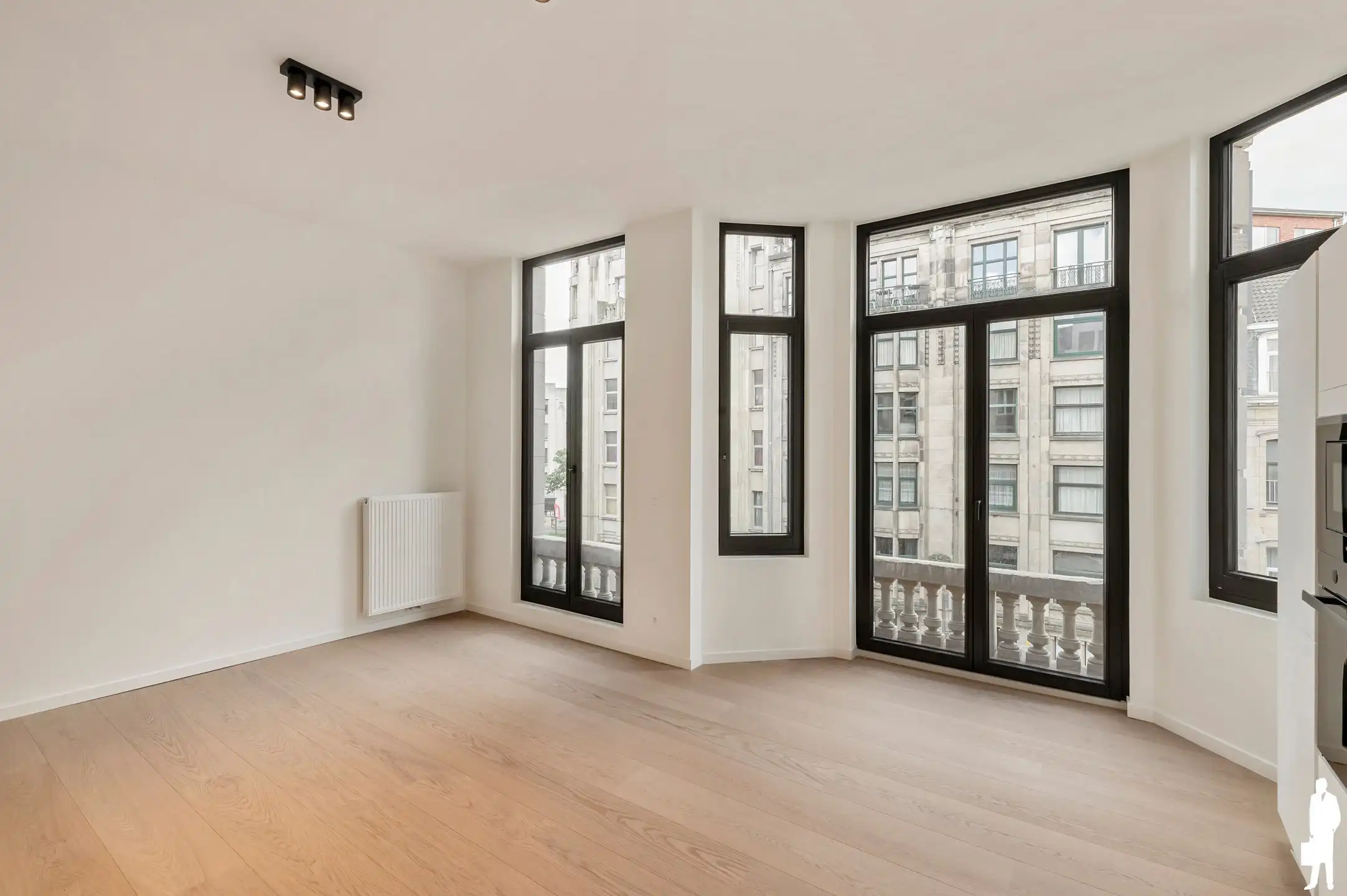 Ruim gerenoveerd appartement foto 3