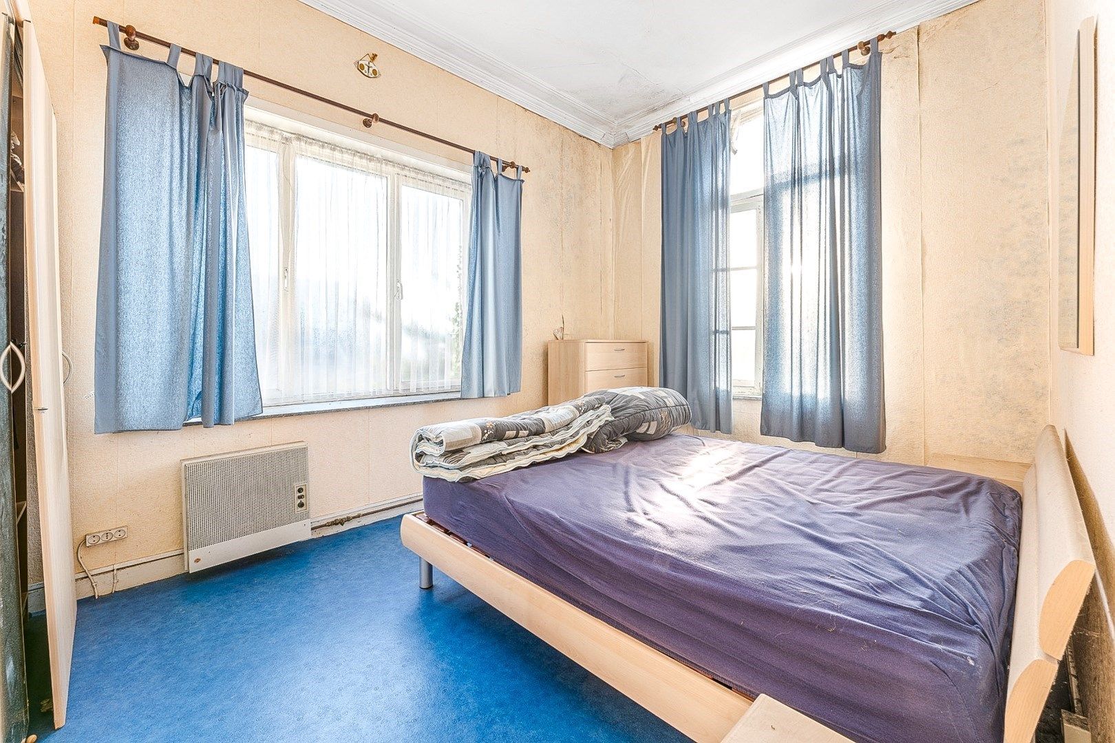 Karaktervol eigendom op ruim perceel te Alveringem. foto 11