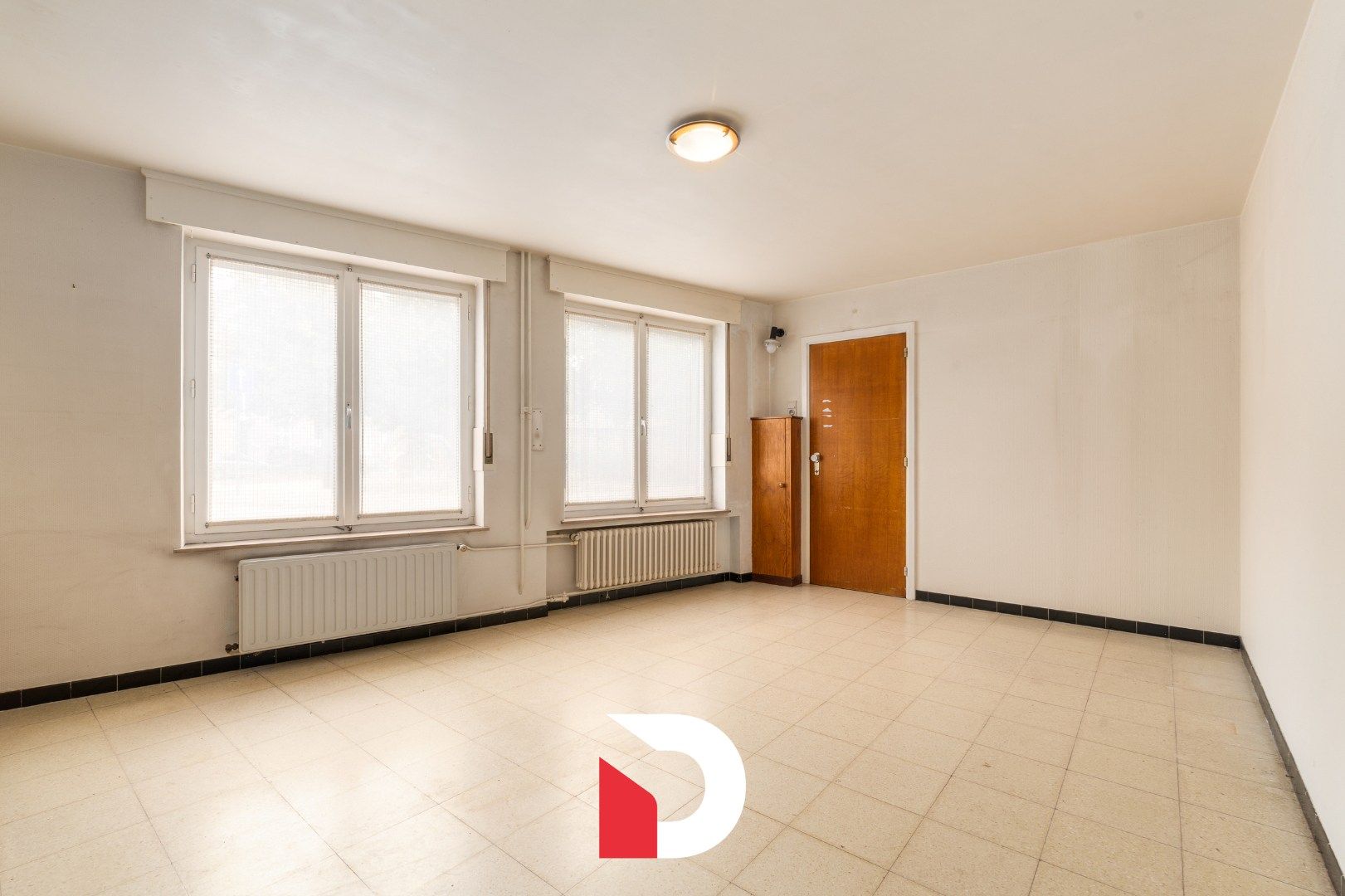 Lichtrijke hoekwoning met garage en polyvalente ruimtes foto 4