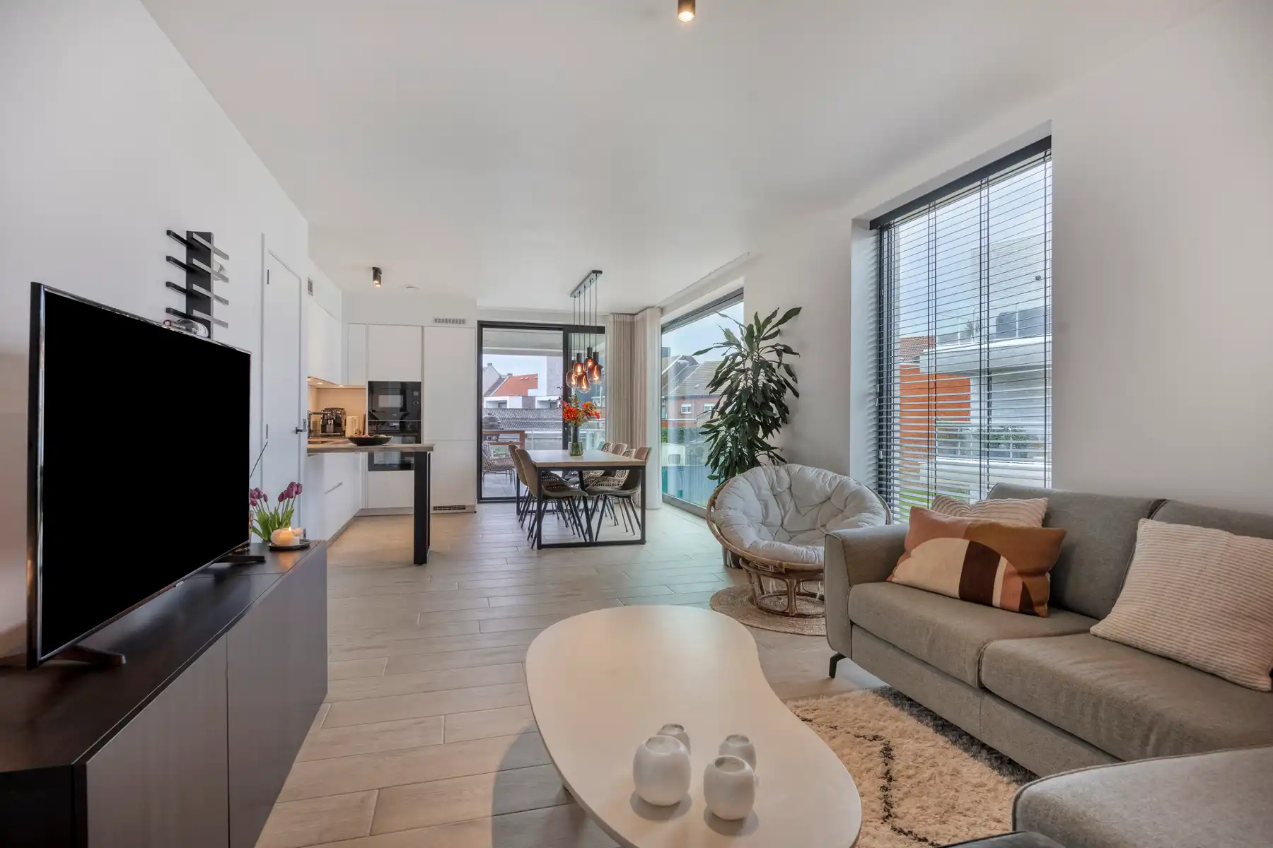 Lichtrijk BEN-appartement met 2 slaapkamers en zonnig terras foto 8