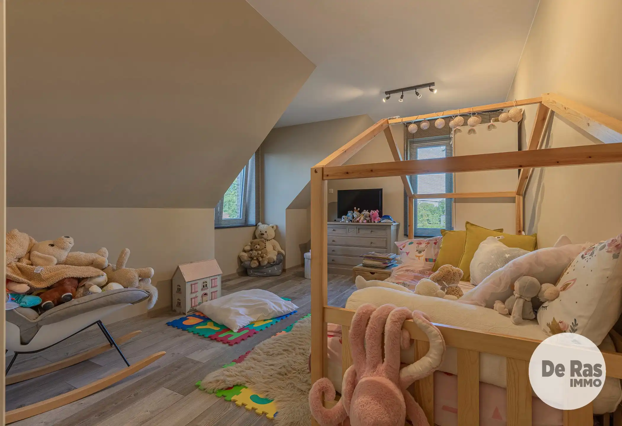 HAALTERT - Recente woning met alle comfort en mooie tuin foto 18