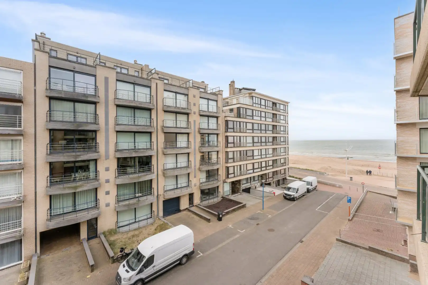 APPARTEMENT MET ZIJDELINGS ZEEZICHT foto 4