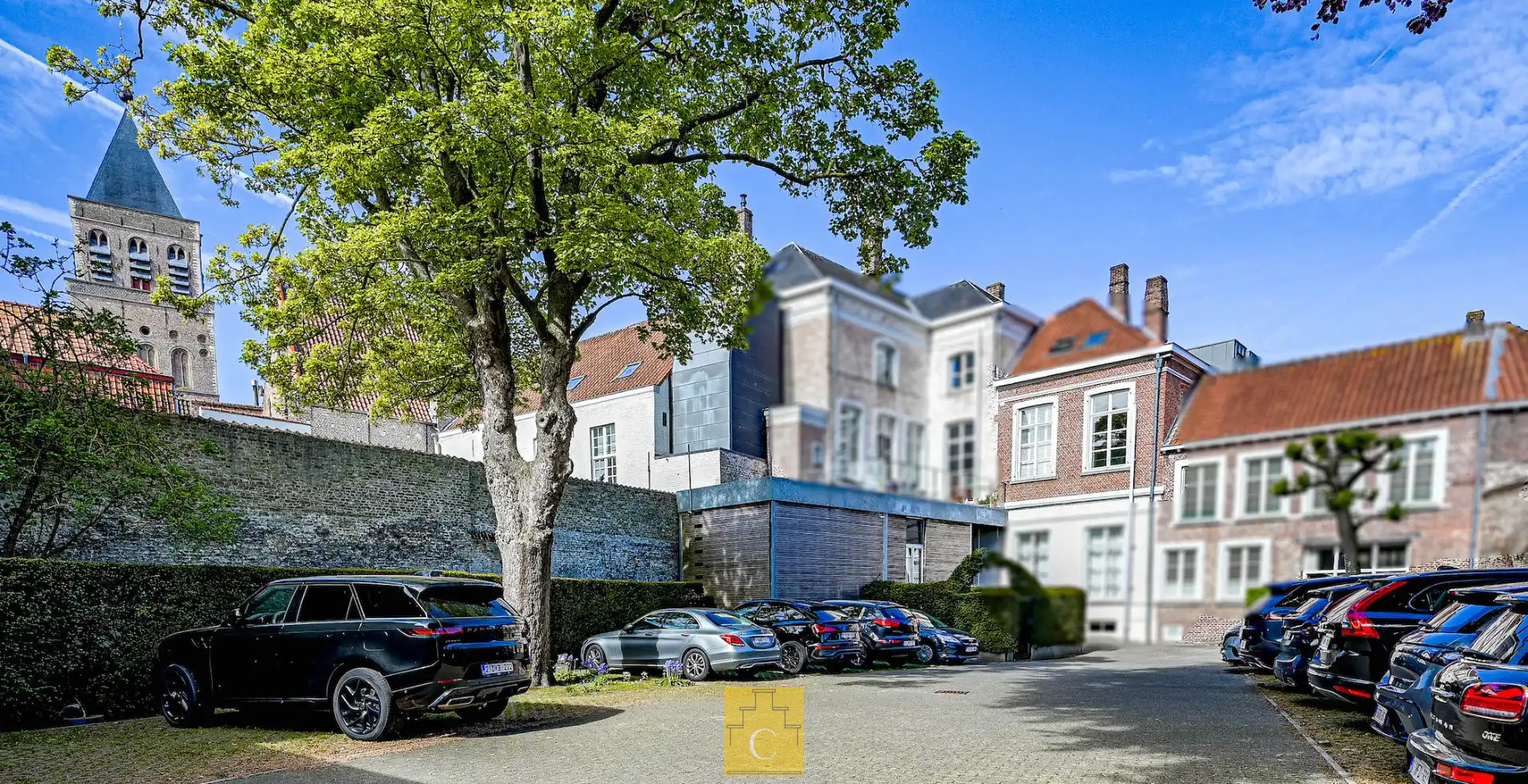high-end afgewerkt appartement (112 m2) in 18e eeuws stadspaleis ‘Hof de Gros’, toplocatie bij Sint-Jakobskerk, met optionele aankoop parkeerplaats foto 28