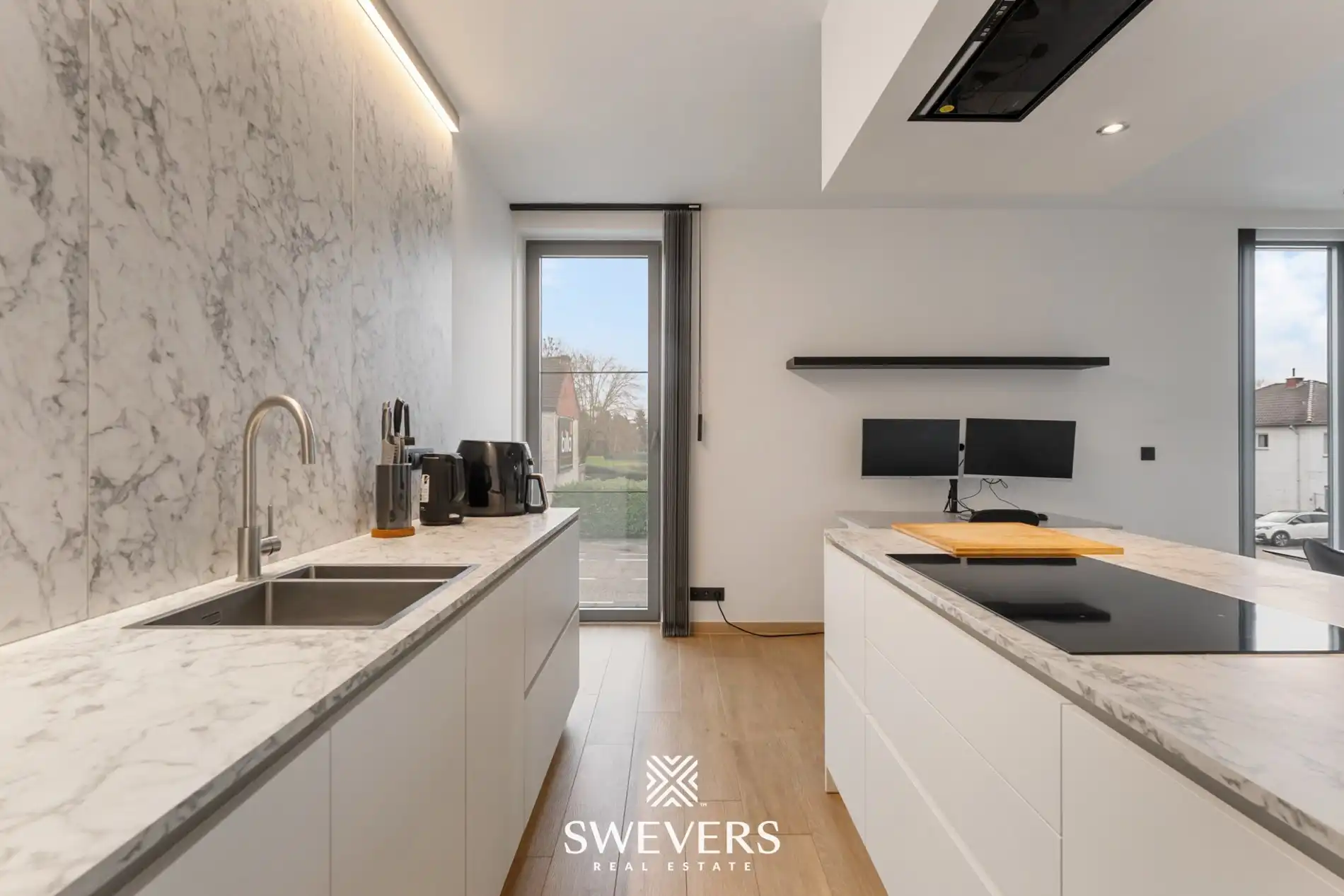 Trendy woning met 2 slpk, 2 bergingen en leuk terras (O) vlakbij centrum Zonhoven foto 13