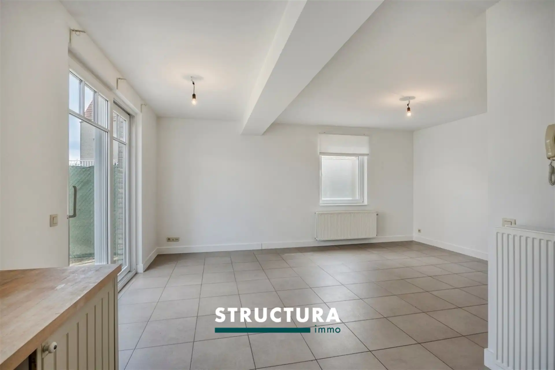 Gelijkvloers appartement met tuin nabij centrum foto 6
