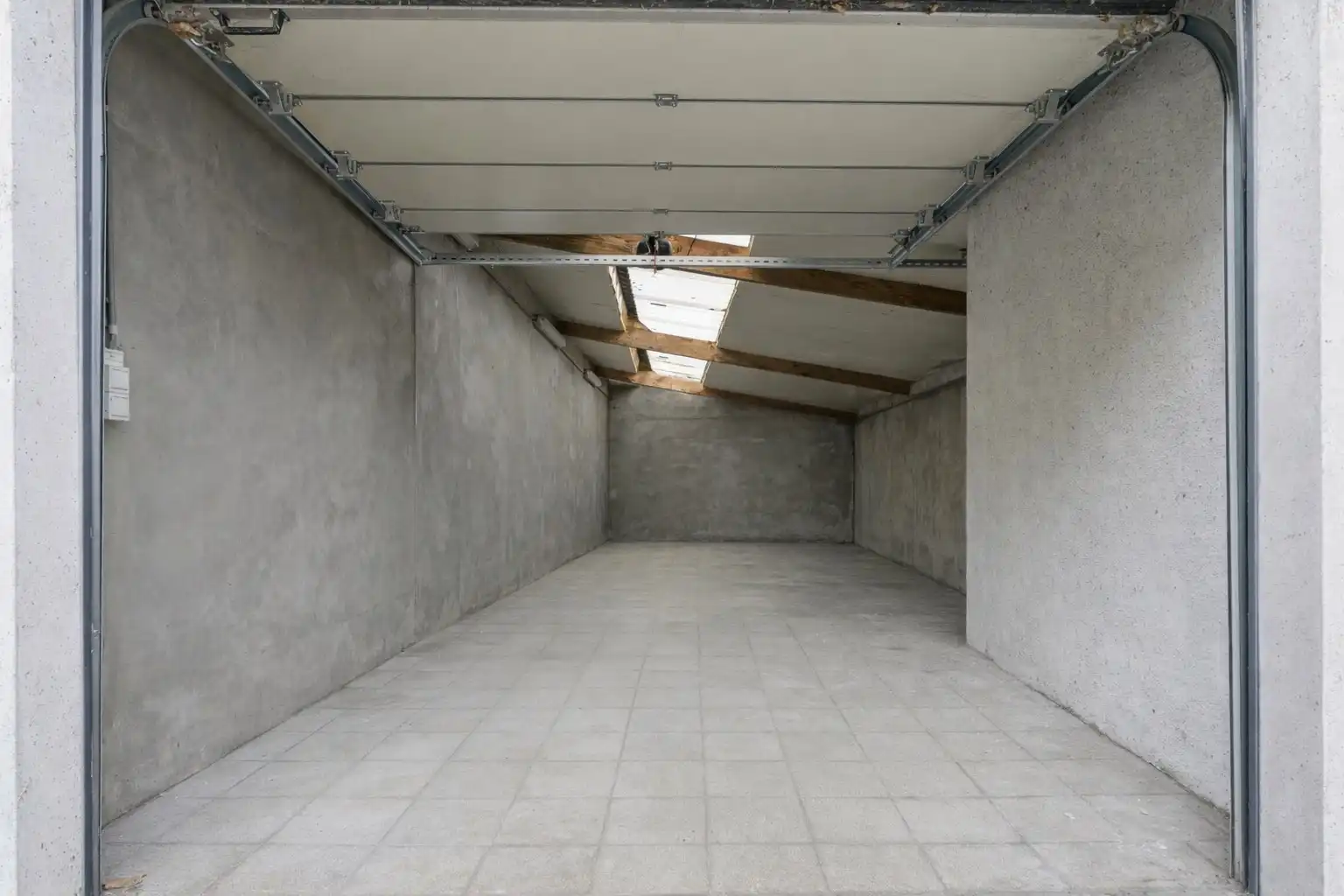 Instapklare halfopen woning met garage, tuin en 3 slaapkamers in de dorpskern van Nieuwkerke foto 20