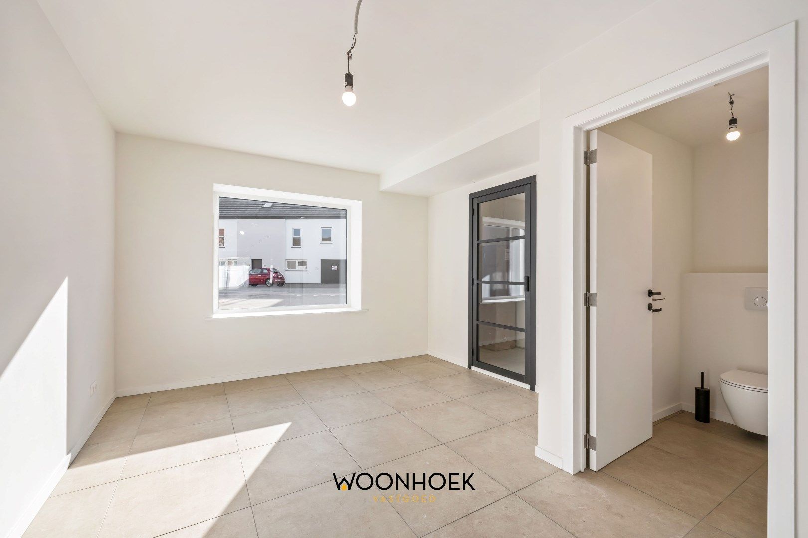 Trendy 3 slpk-woning met 6 zonnepanelen te Lokeren foto 10