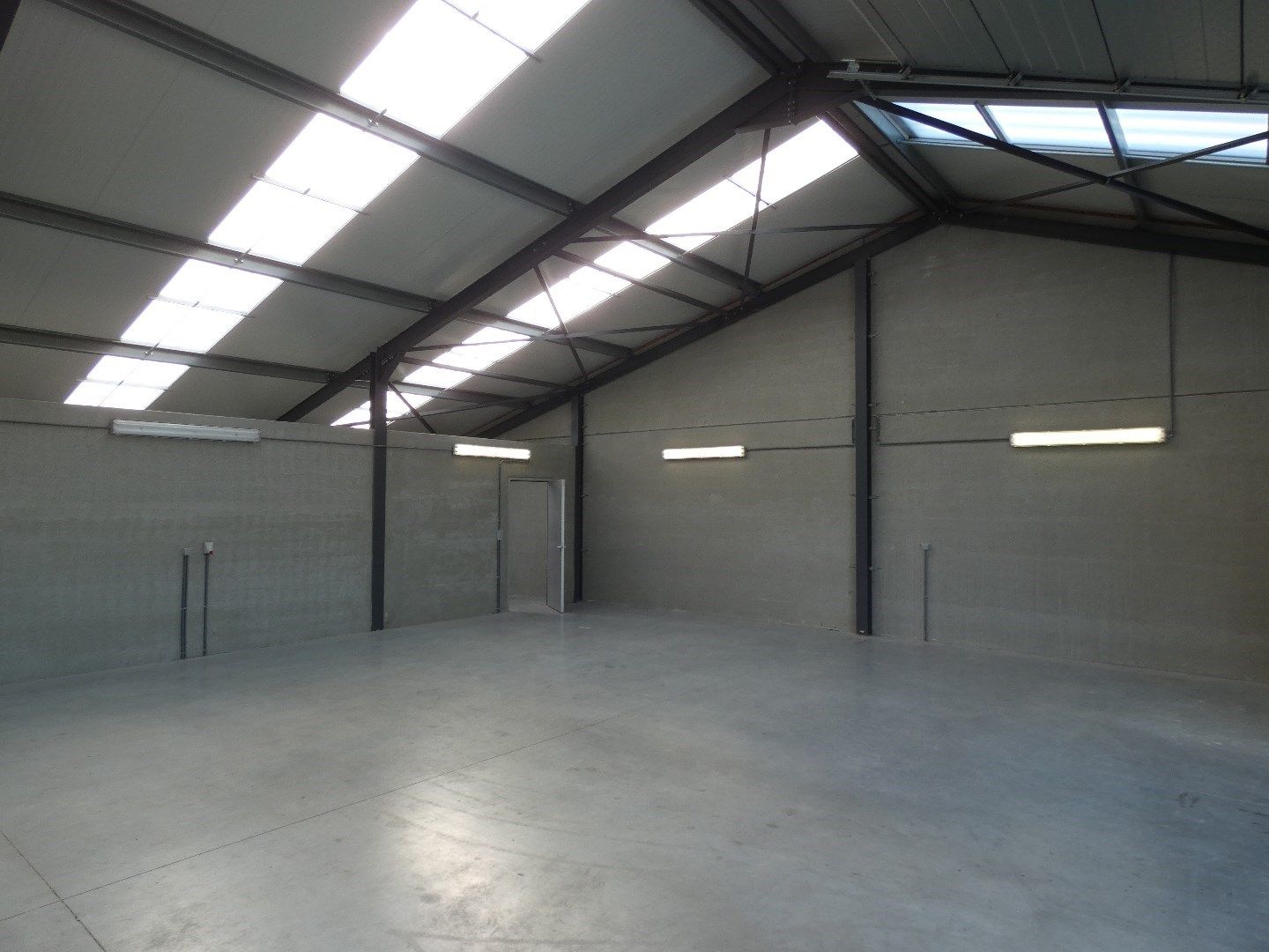 Opslagruimte (200 m²), Lichtervelde foto 17