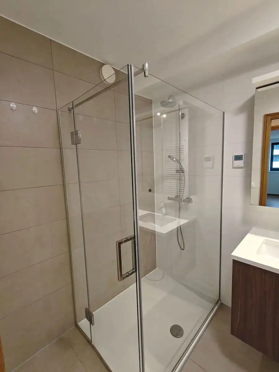 2 slaapkamer app met staanplaats en lasten inbegrepen! foto 9