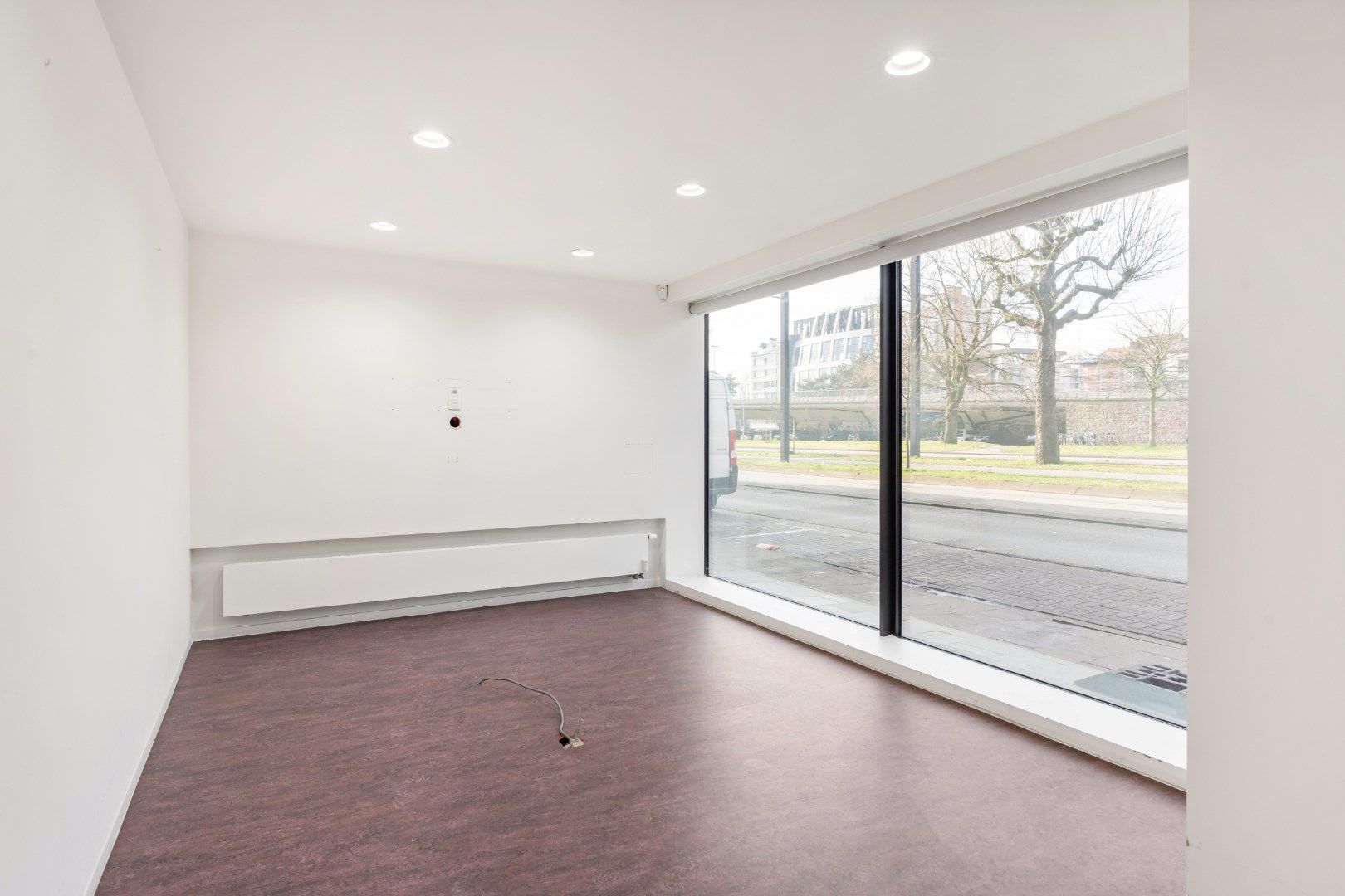 Gelijkvloers kantoor met uitstekende bereikbaarheid in Gent foto 3