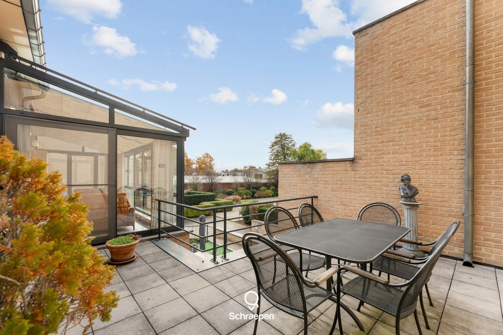 Energiezuinig luxe-appartement (228 m²) met 4 slpks in het hartje van Zonhoven! foto 2