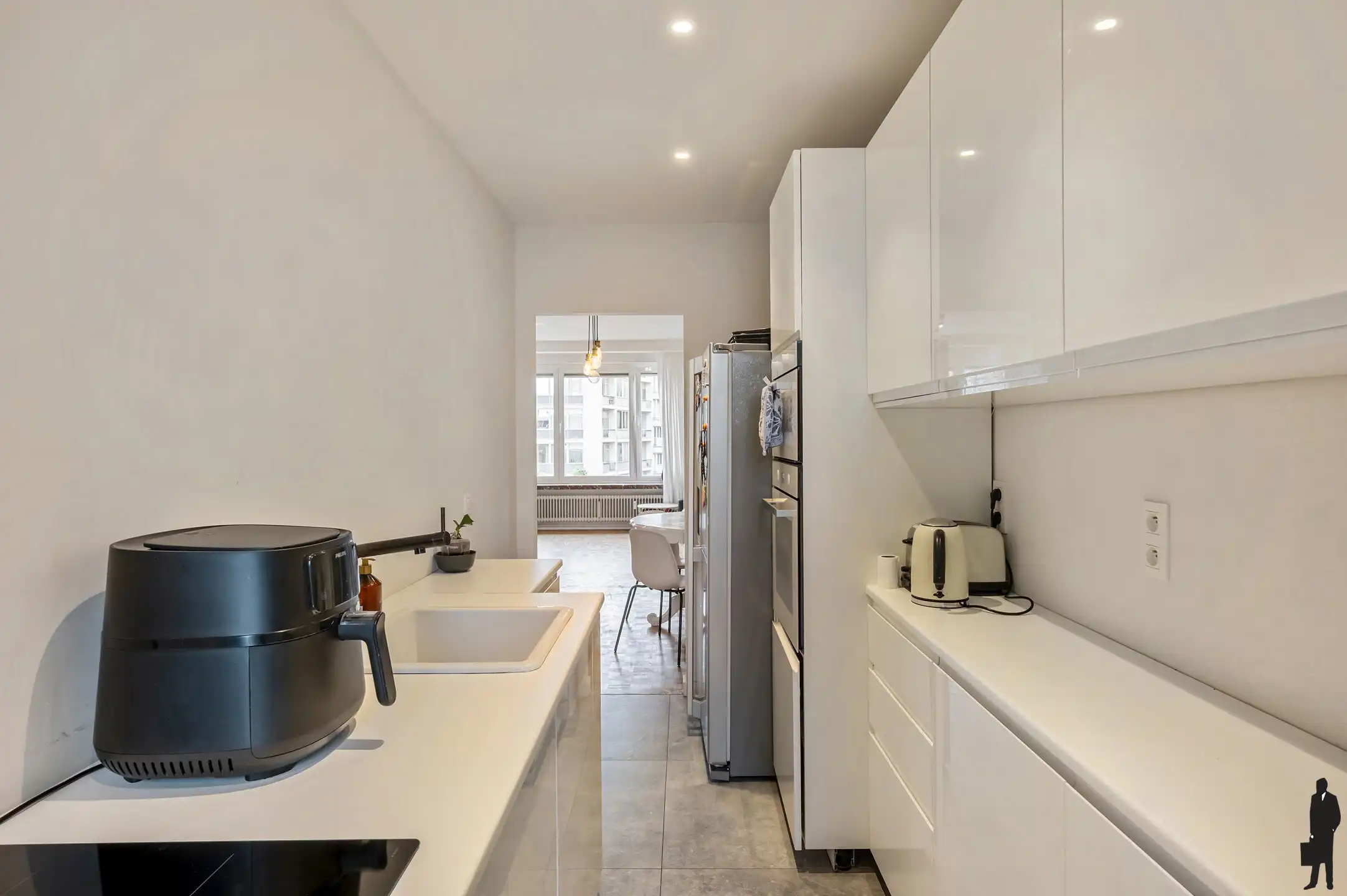 Ruim appartement op centrale locatie met terras én balkon foto 12