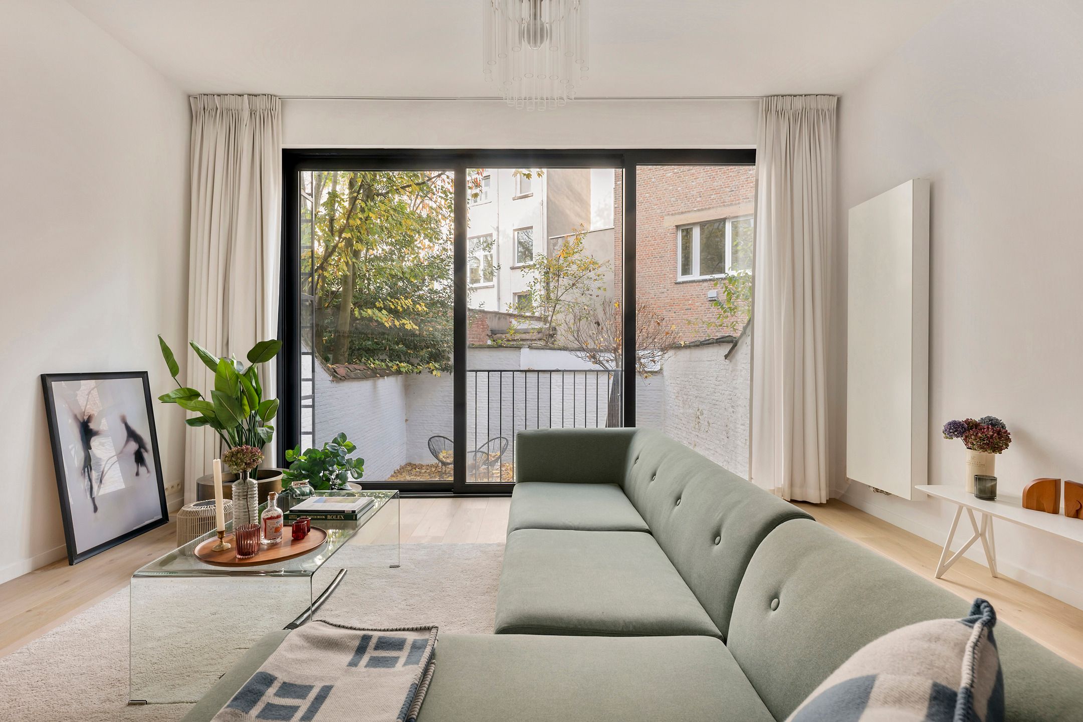 Duplex gelijkvloers appartement met zuid-west tuin op toplocatie – Antwerpen Zuid foto 5