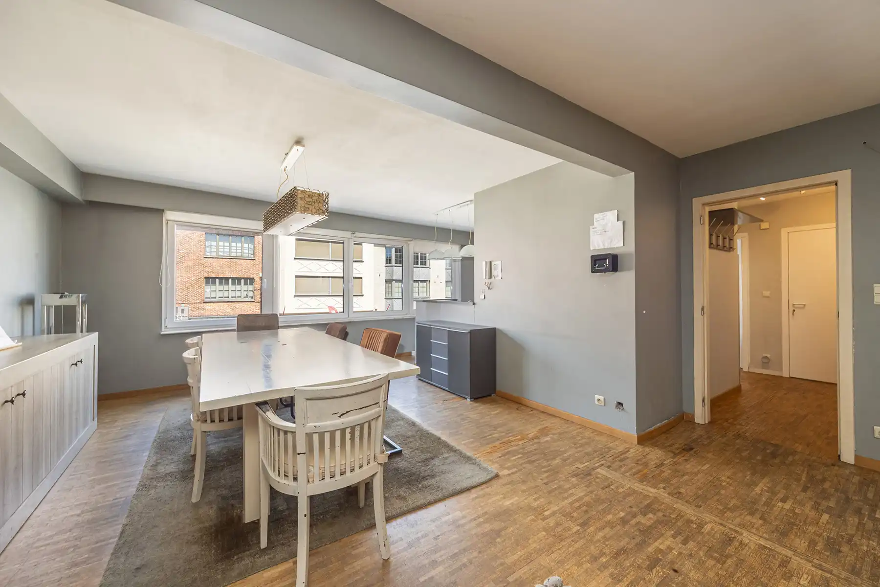 RUIM 4 SLAAPKAMER APPARTEMENT MET GARAGEBOX  foto 5