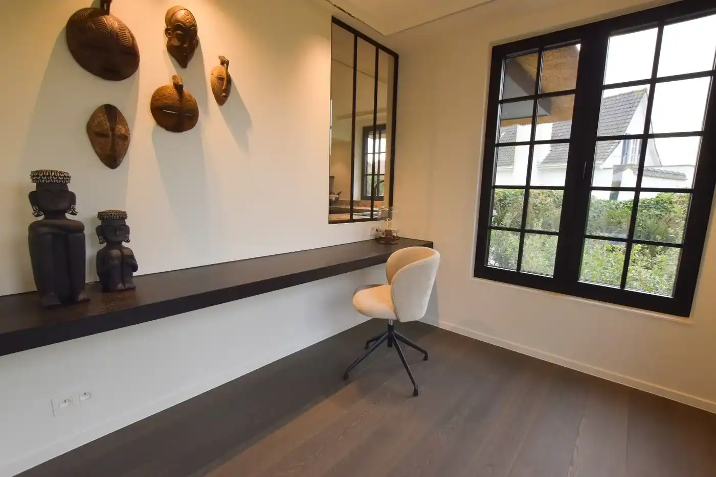 Compleet gerenoveerde villa aan de rand van het Zoute. foto 9