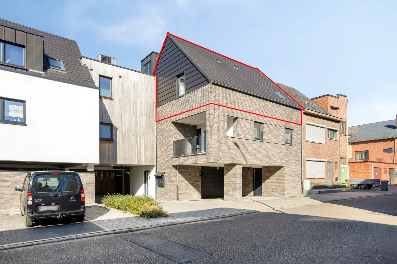 Recent appartement met 1 slpk, ruim terras en zolder in het centrum van Mol. foto {{pictureIndex}}
