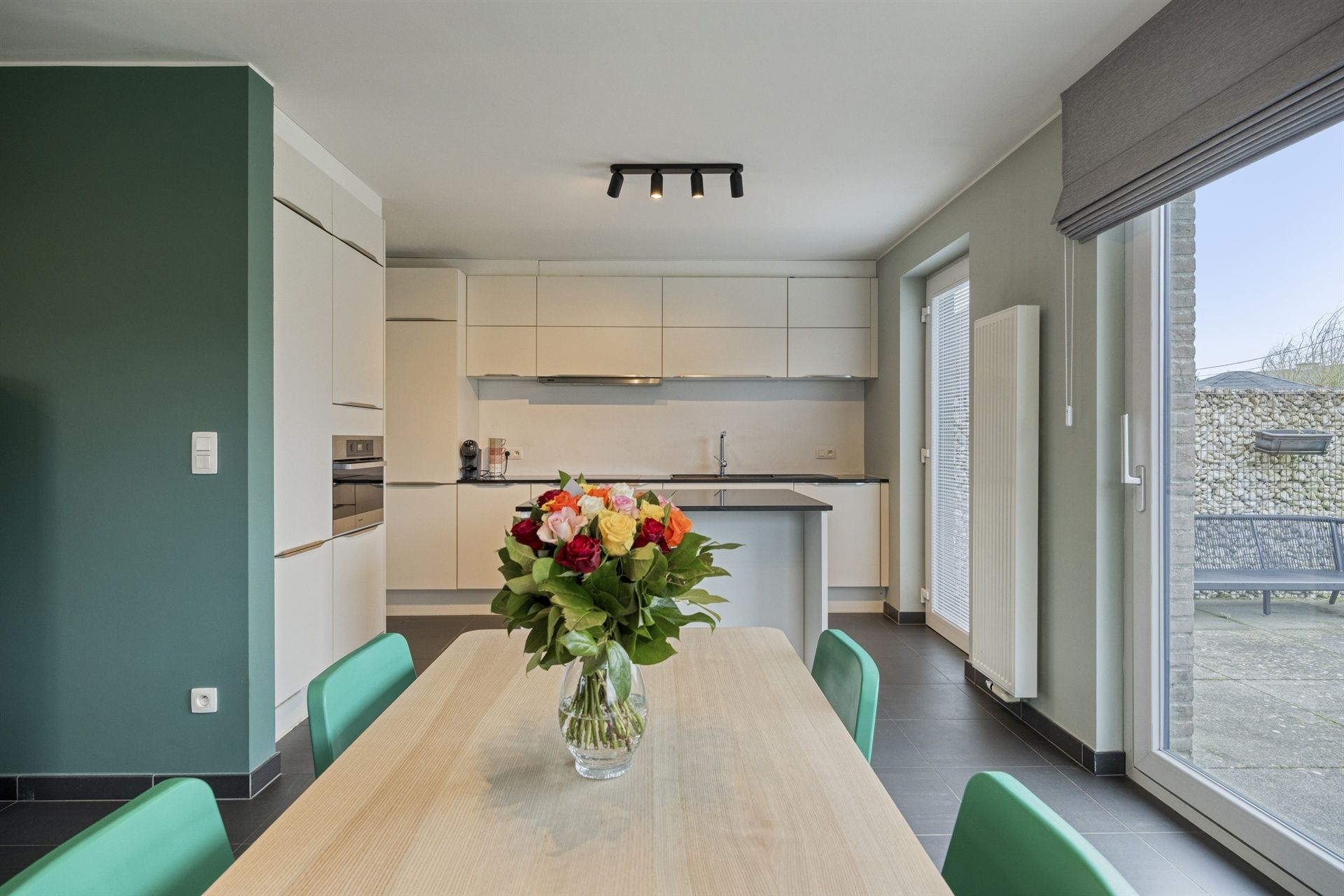 Recente woning met kwalitatieve afwerking foto 5