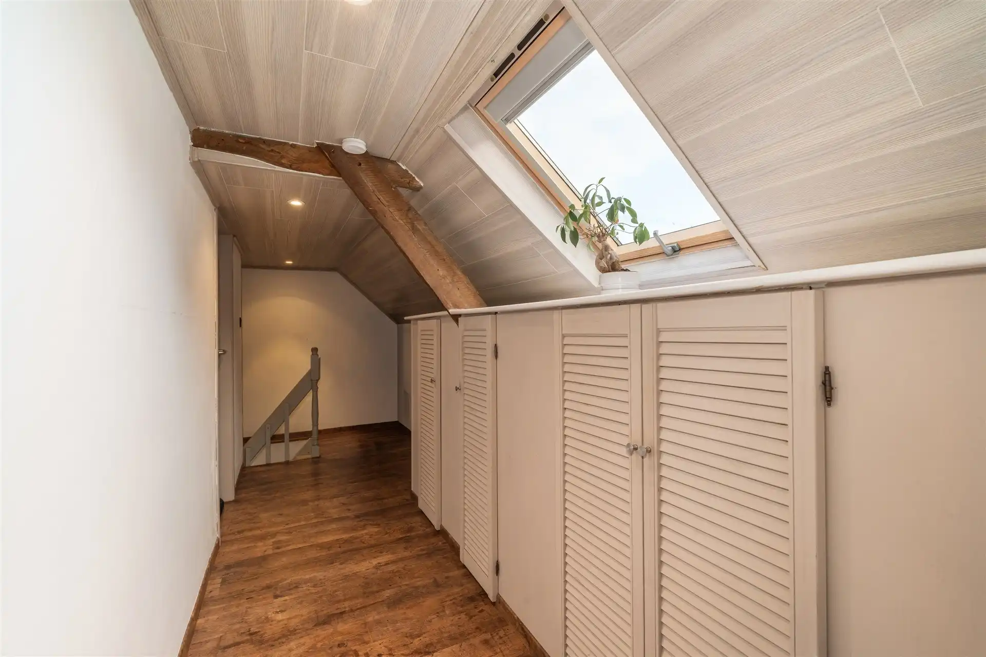 Toffe woning te Sint-Lievens-Houtem  foto 14