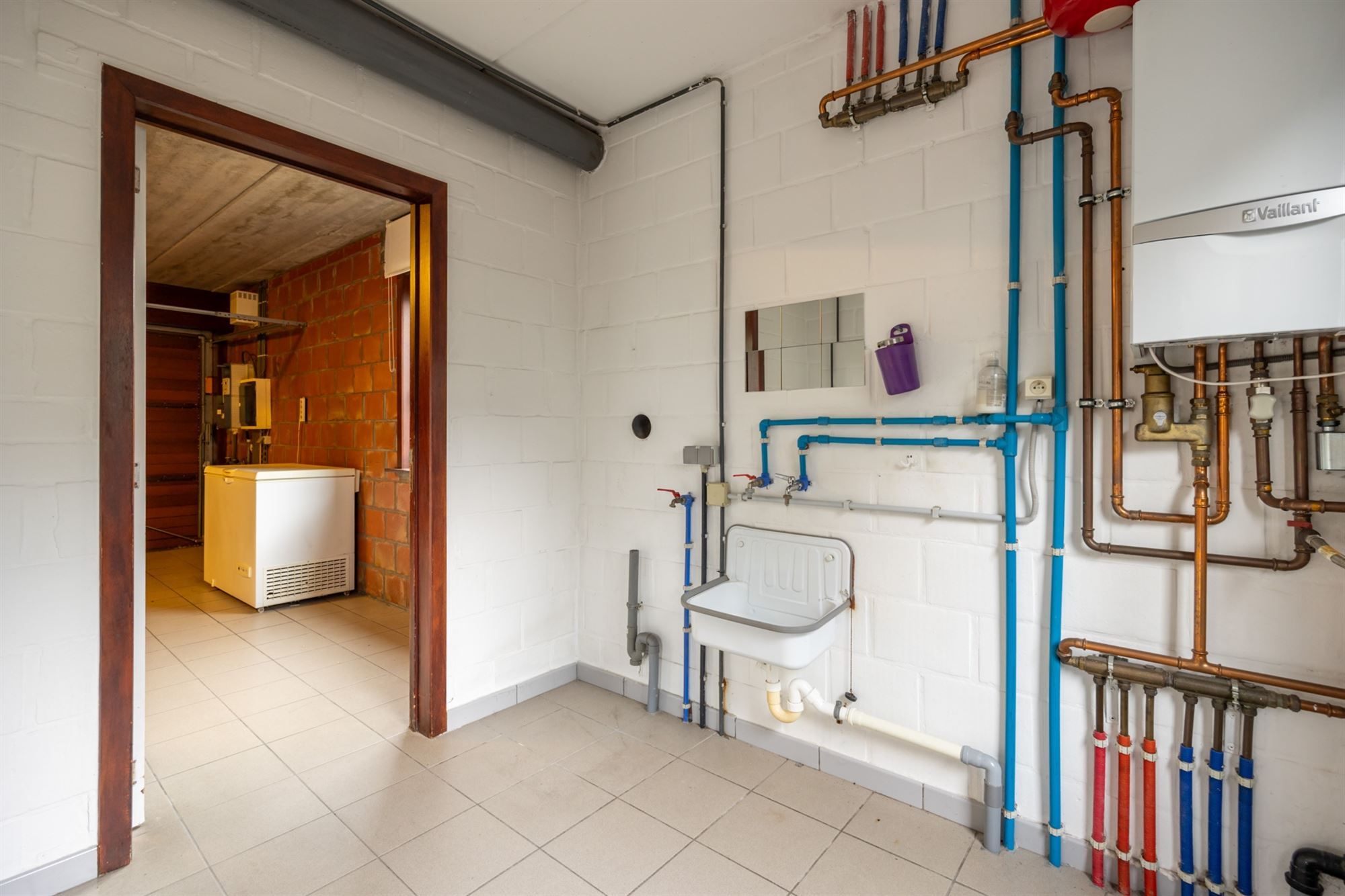 Vrijstaande woning met 4 slaapkamers en tuin foto 19