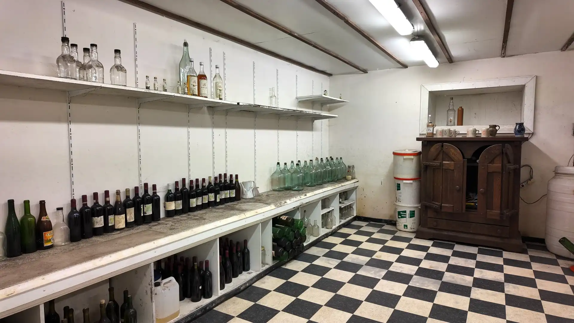 TE KOOP: HANDELSHUIS TE DILSEN-STOKKEM foto 25