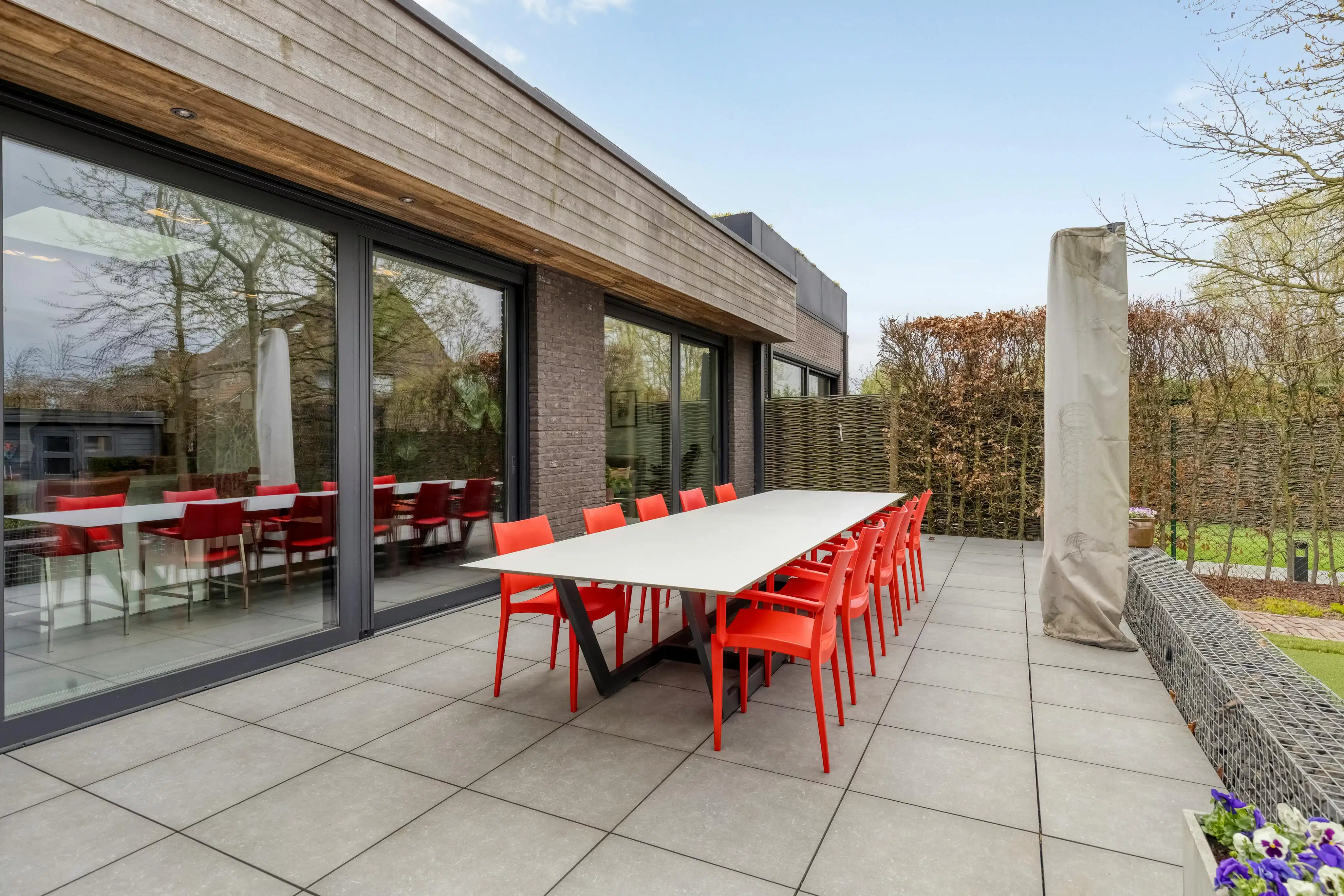 Uitzonderlijk ruime kangoeroewoning te koop in Wilrijk foto 15