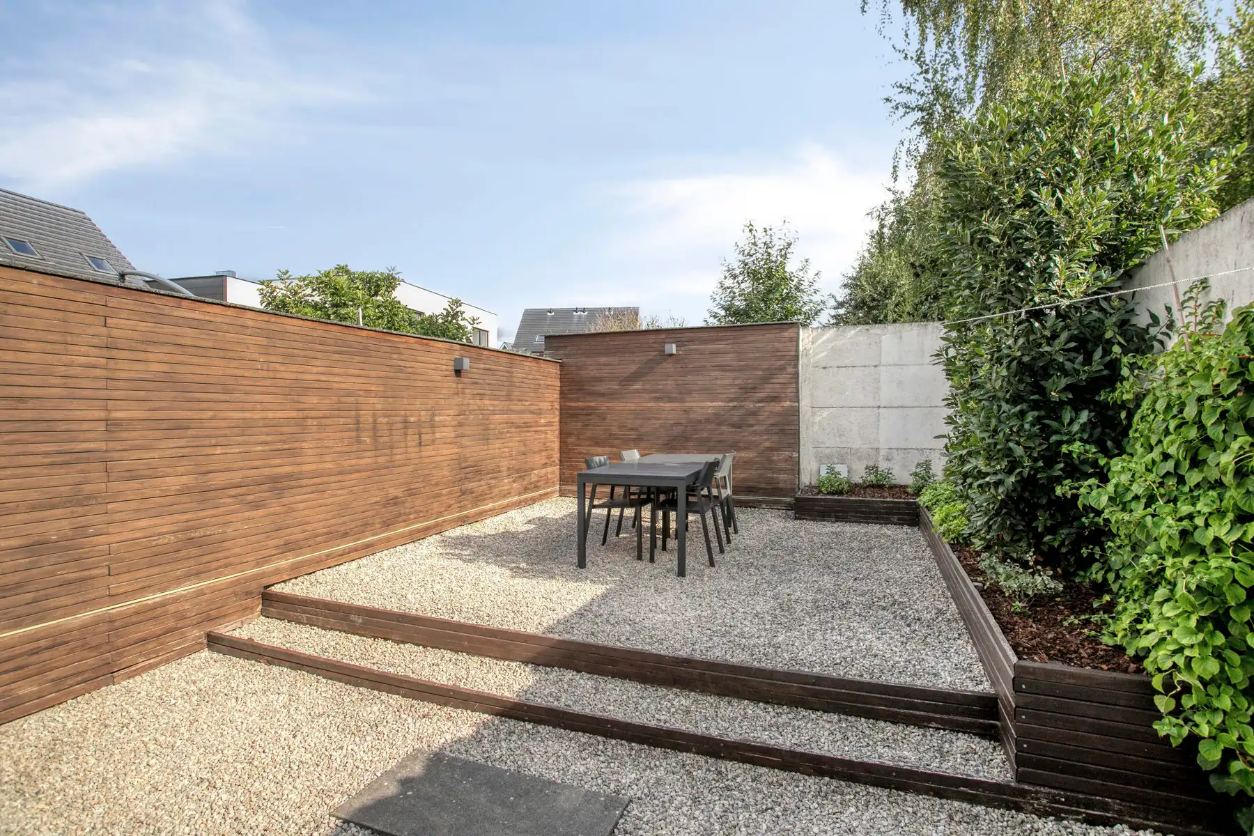 HOB met 3 slaapkamers en aangename tuin/terras foto 15
