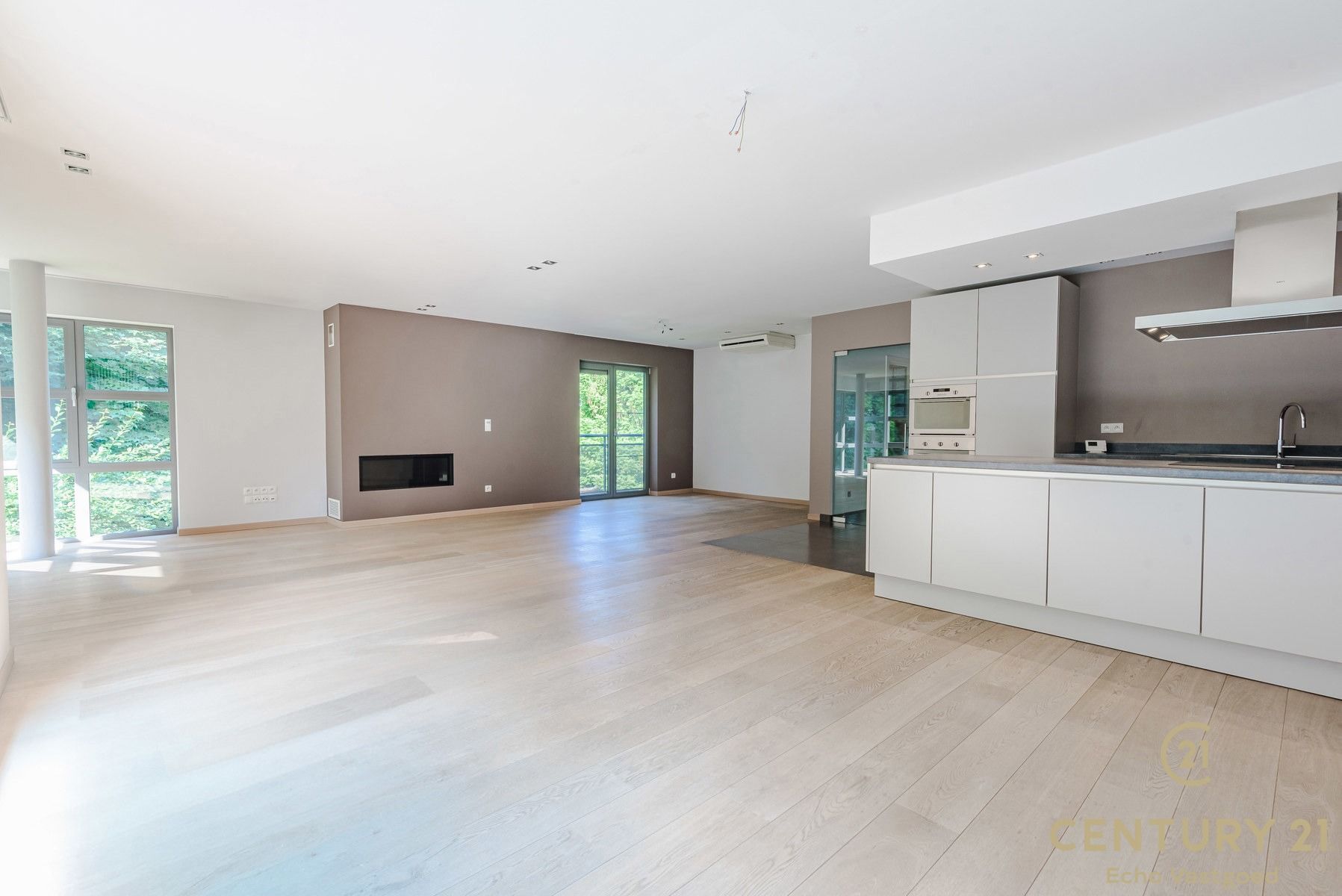Luxe, ruime penthouse (192m²) met groot terras tegen het bos foto 11