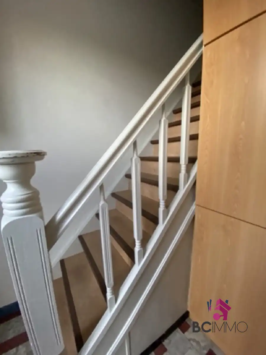 Karaktervolle woning met potentieel op rustige ligging foto 35