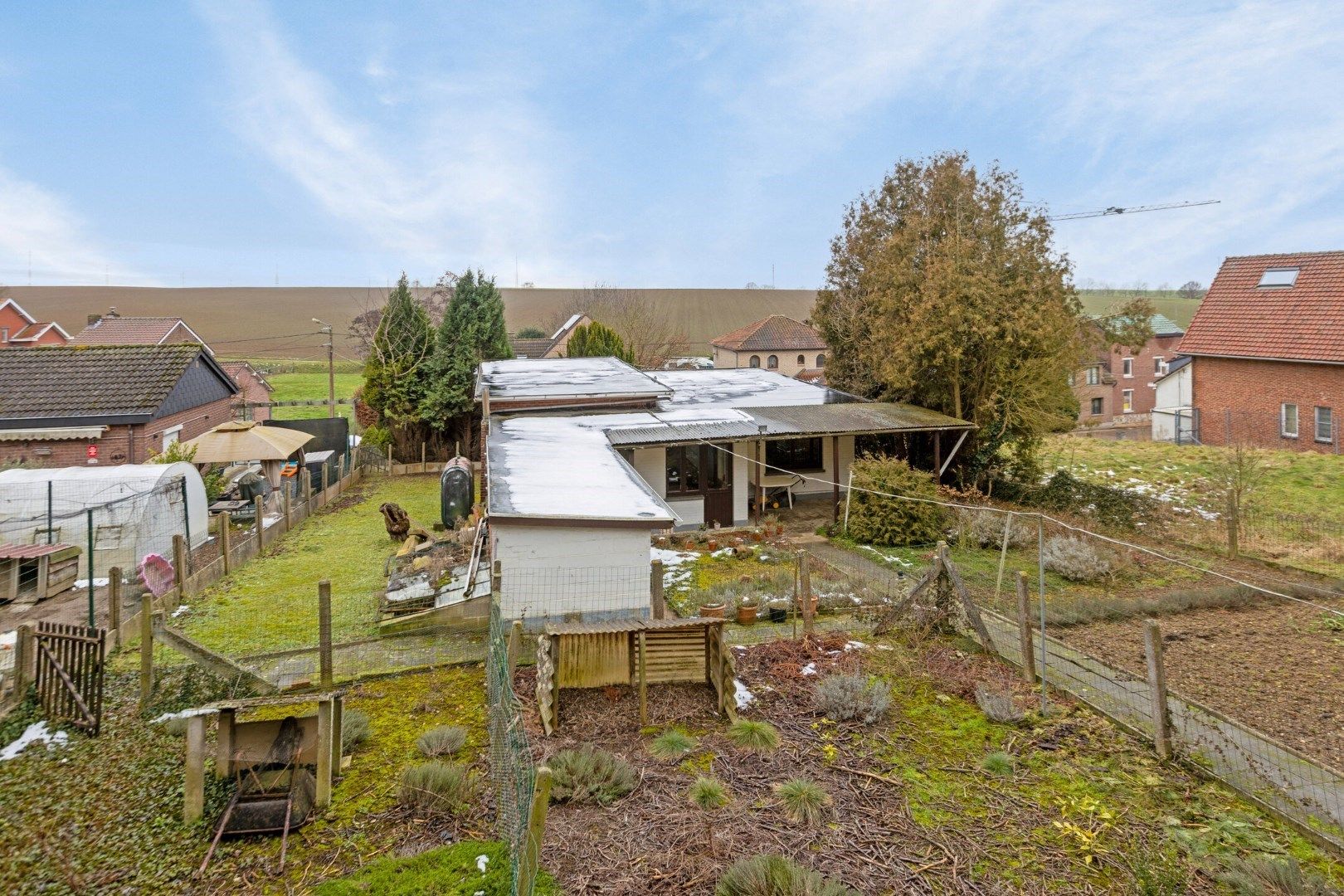 Zeer rustig gelegen vrijstaande woning met ruime tuin foto 24