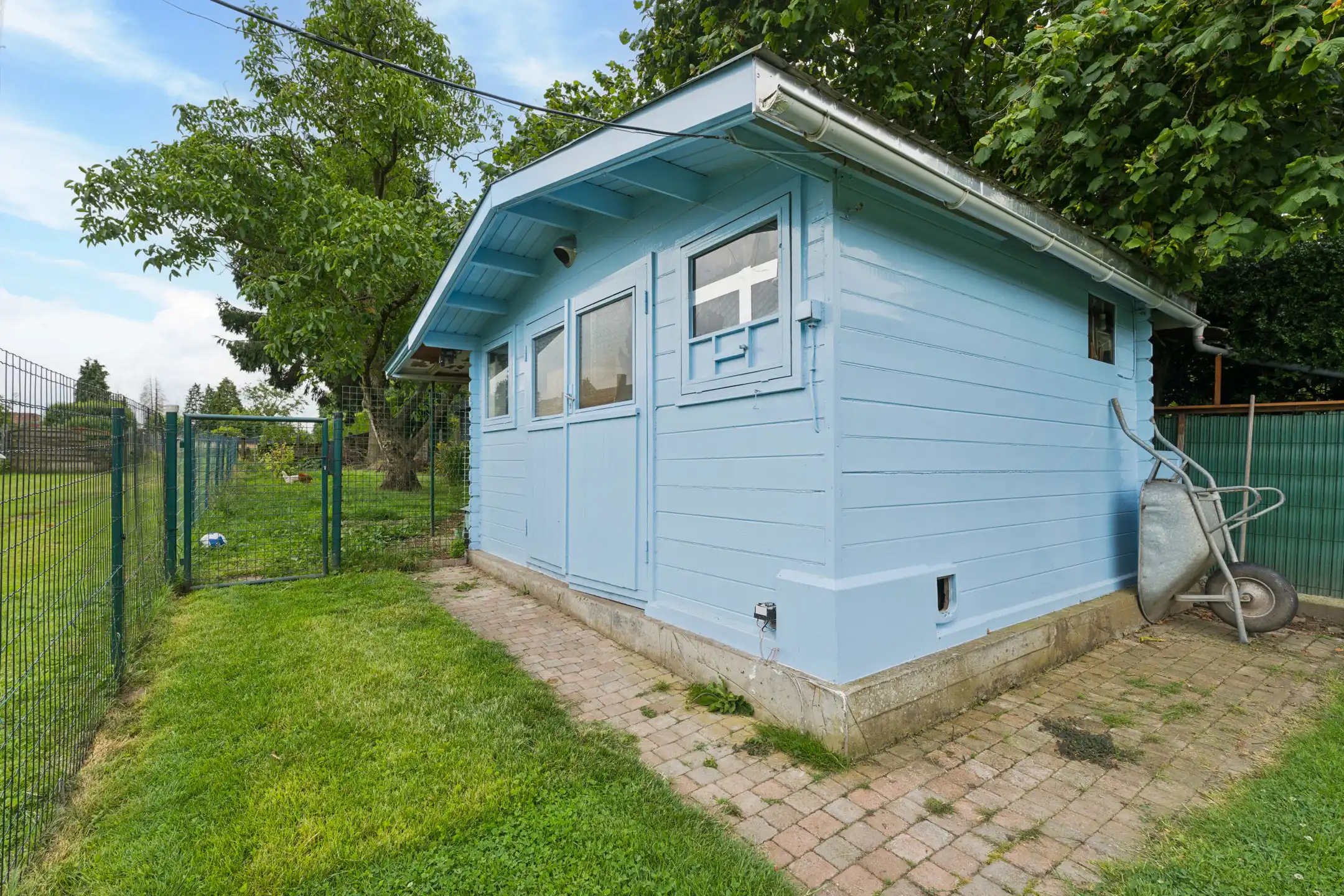 Instapklare gerenoveerde 2-gevelwoning op gunstige locatie foto 30