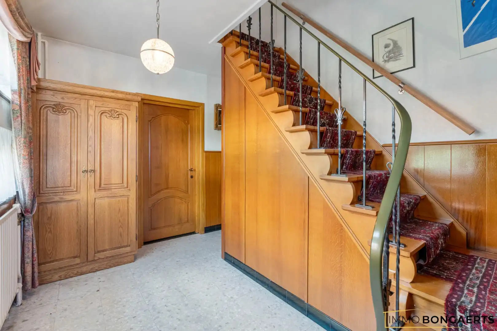 Ruime woning met 3 slaapkamers foto 2