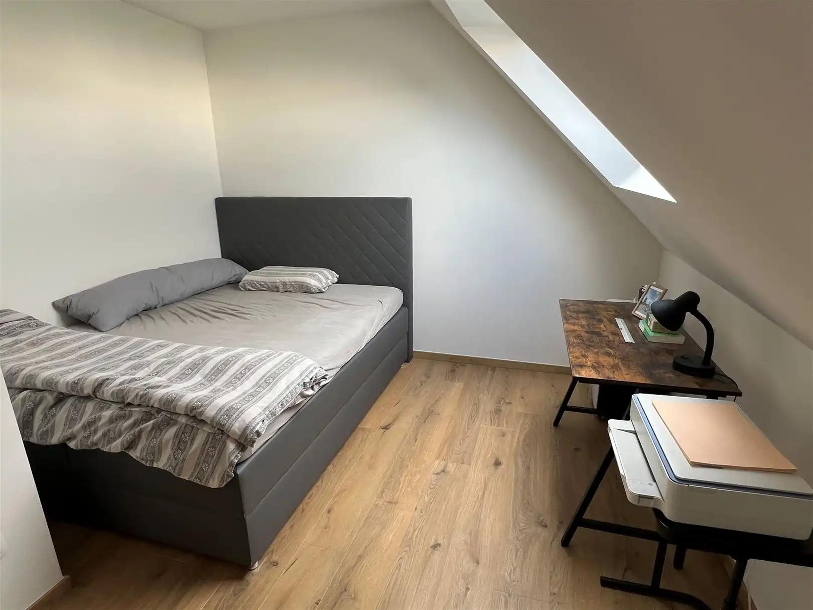 Prachtige NWB te huur met 3 slaapkamers te Deerlijk. foto 11