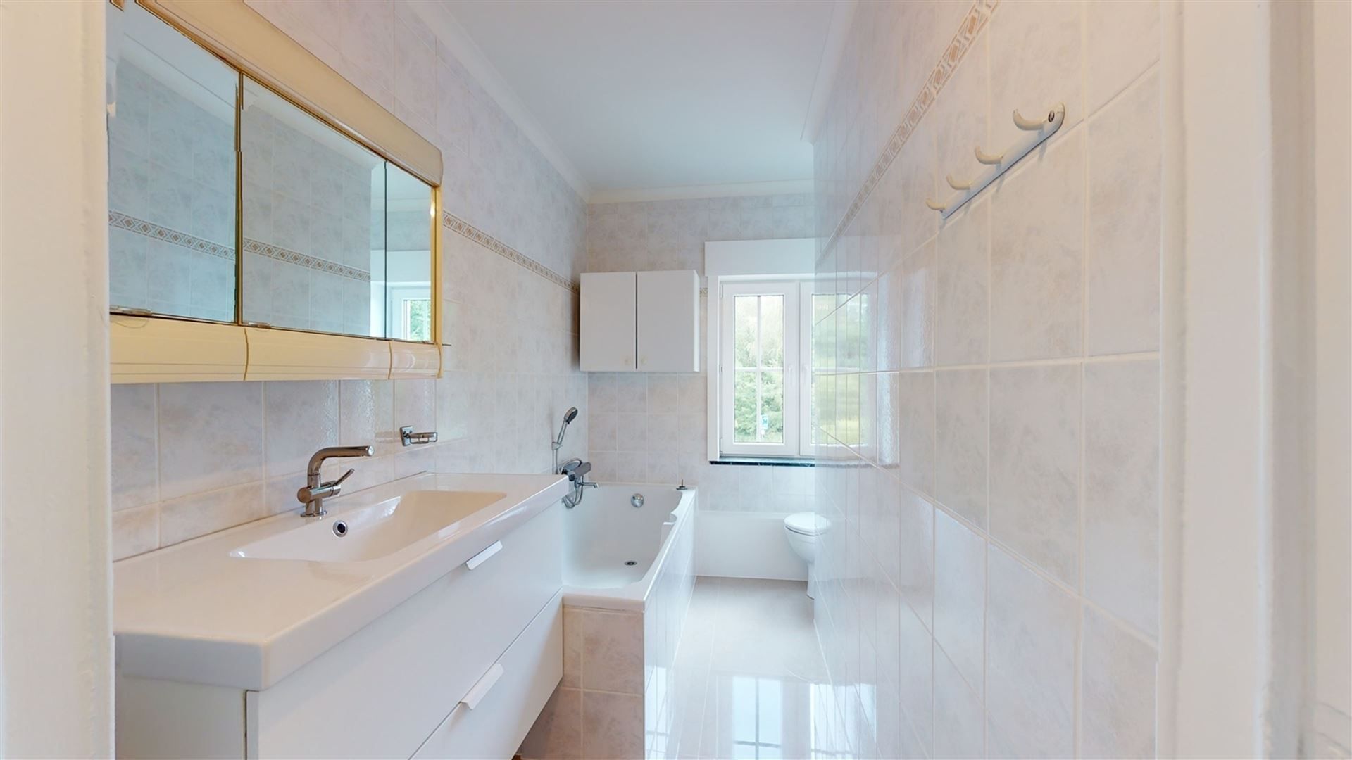 Prachtige woning te huur foto 6