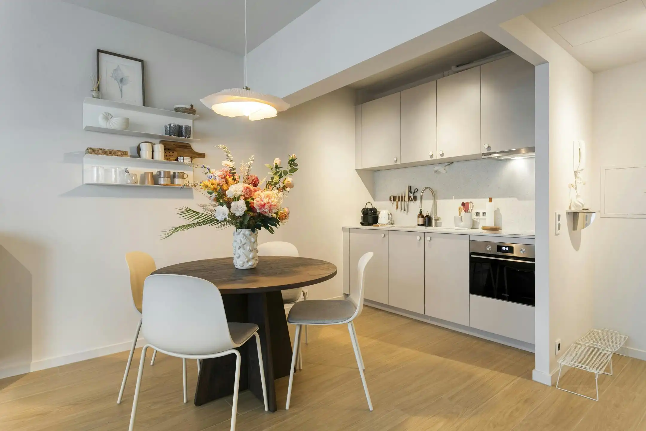 Gerenoveerd appartement met 1 slaapkamer en terras in De Panne foto 6